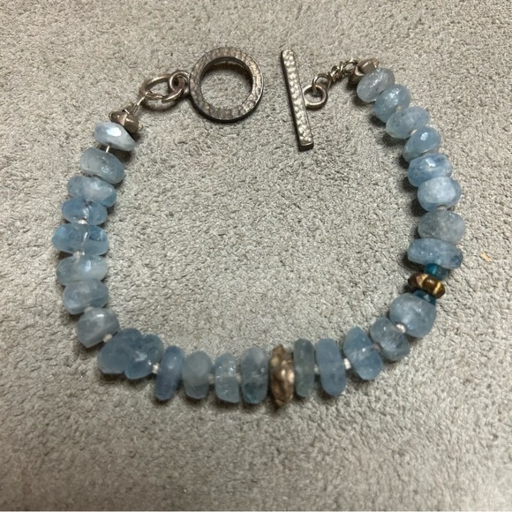 Handmade Aquamarine/Silver Bead Bracelet